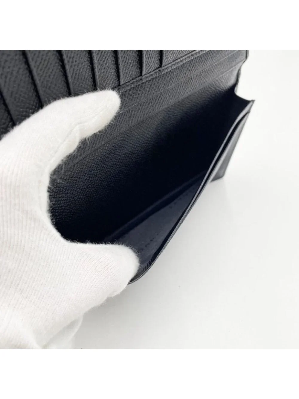 Bvlgari Wallet Black Leather Bifold